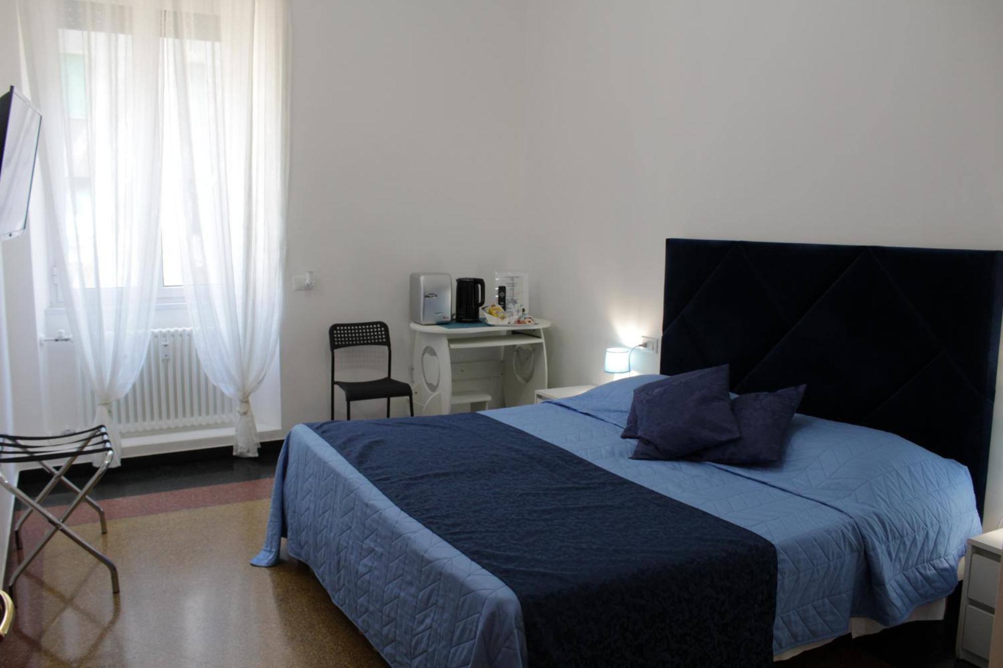 La Lanterna Di Angelo Hotel Genoa Luaran gambar